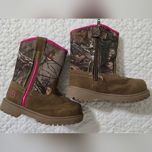 Camo Boots With Pink Accent